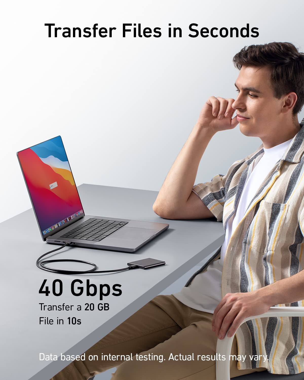 cable with laptop for fast 40Gbps file transfer